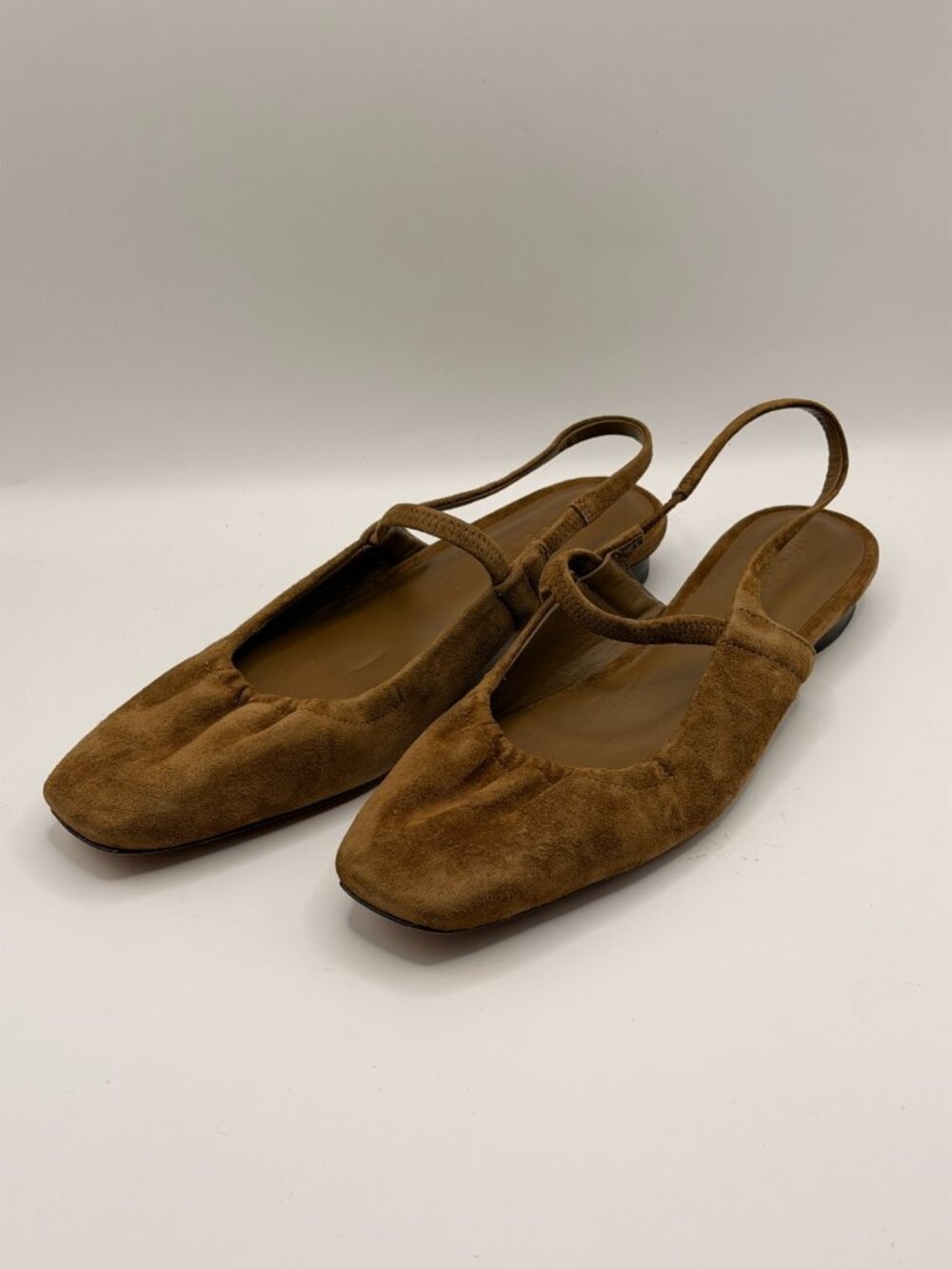 Vince Women Venice Elmwood Leather Slingback Flat Sz 7